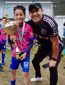 Felicidades Carlitos Por Matías Campeón